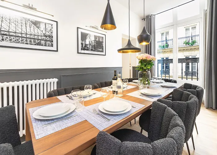 Livinparis - Luxury Ac 3 Bedrooms Le Louvre Ii * Paris