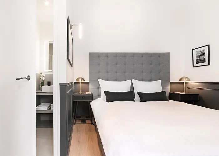 Livinparis - Luxury Ac 3 Bedrooms Le Louvre Ii